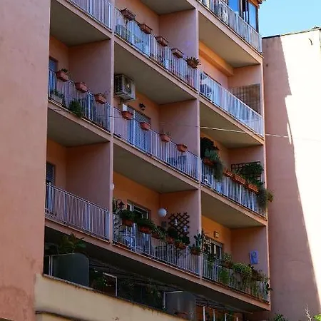 Deco's Place Teodora روما