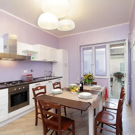 Deco's Place Teodora Daire *